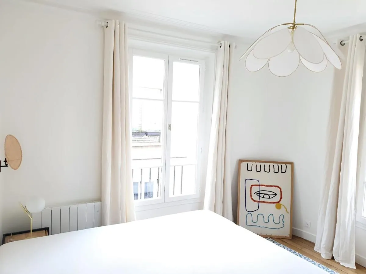 Home Sweet Home Doudeauville Paris